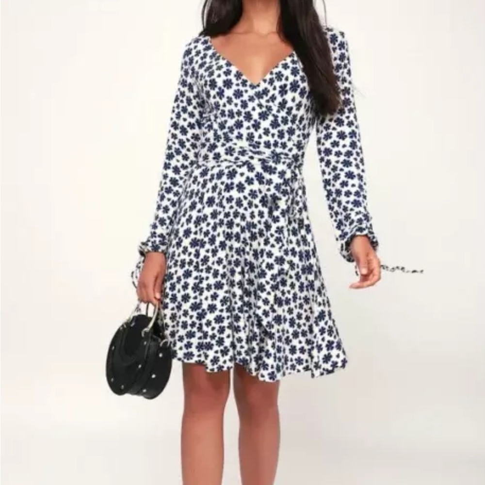 Free People Blue and White Floral Mini Dress NWOT - Picture 2 of 7
